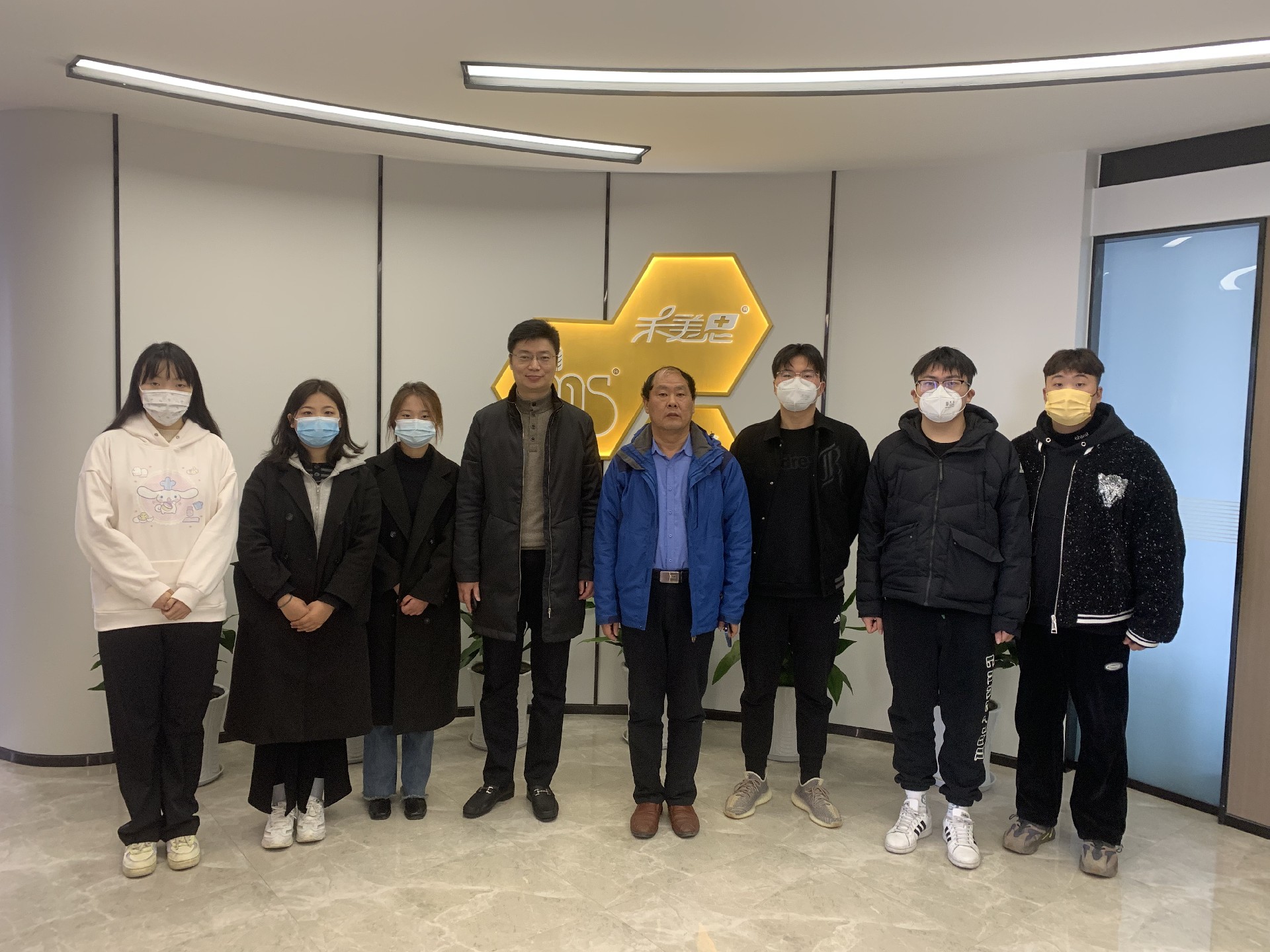 校企合作：江苏太阳成集团tyc9728公司与盐城生物工程职校合作签约会